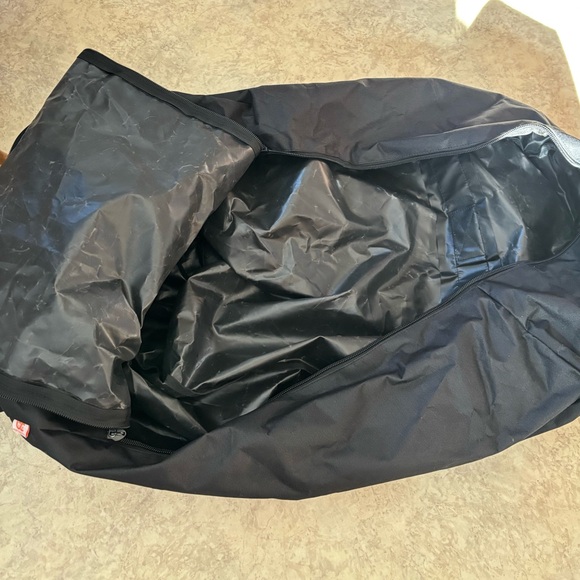 Baby Caboodle Baby Car Seat Travel Bag, Black. Used only once. - Picture 5 of 5